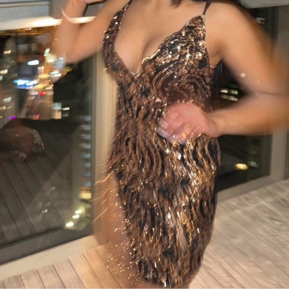 Dress - Picture 2 of 2